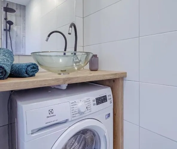 شقة Niron Apartament Dabrowskiego بيوا