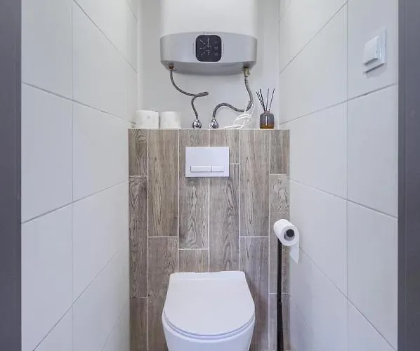 شقة Niron Apartament Dabrowskiego بيوا